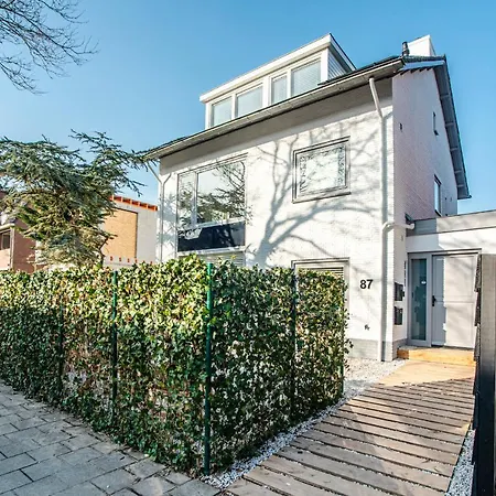 Gasthuis Marley's Beachhouse - Luxury Guest With Balcony *