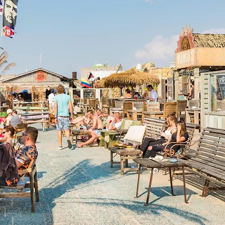 Gasthuis Marley's Beachhouse - Luxury Guest With Balcony Zandvoort