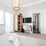 Marley's Beachhouse - Luxury Guest With Balcony Zandvoort