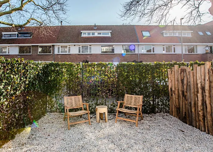 Marley's Beachhouse - Luxury Guest With Balcony